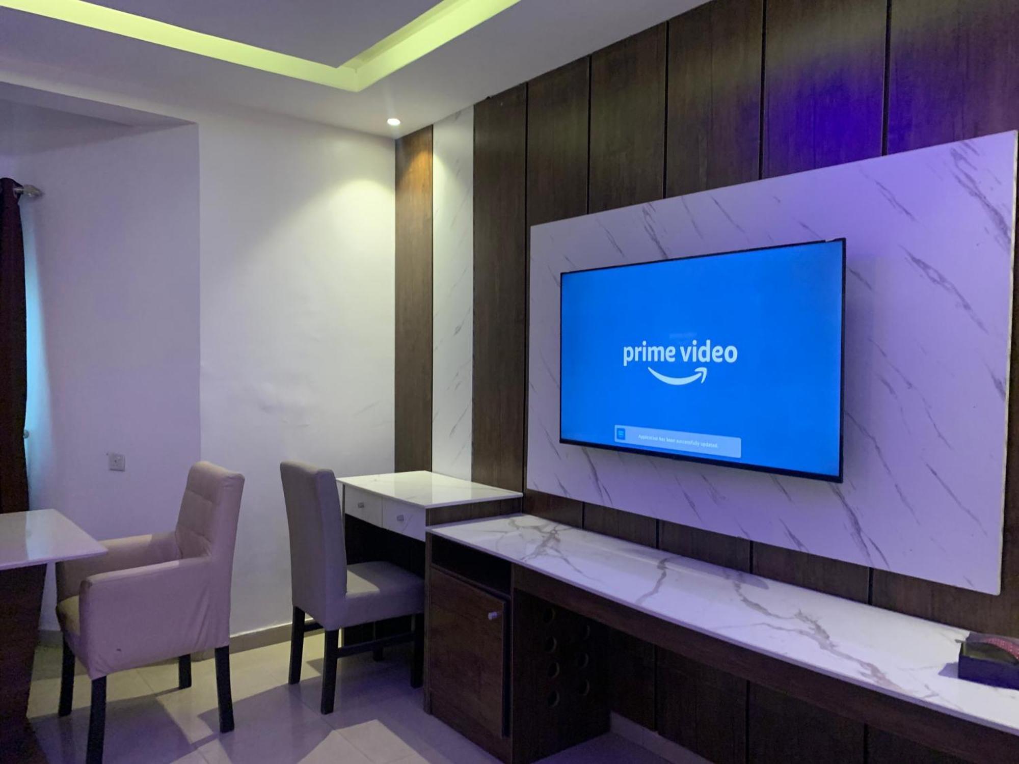 Presken Hotel @Oniru Lagos Esterno foto