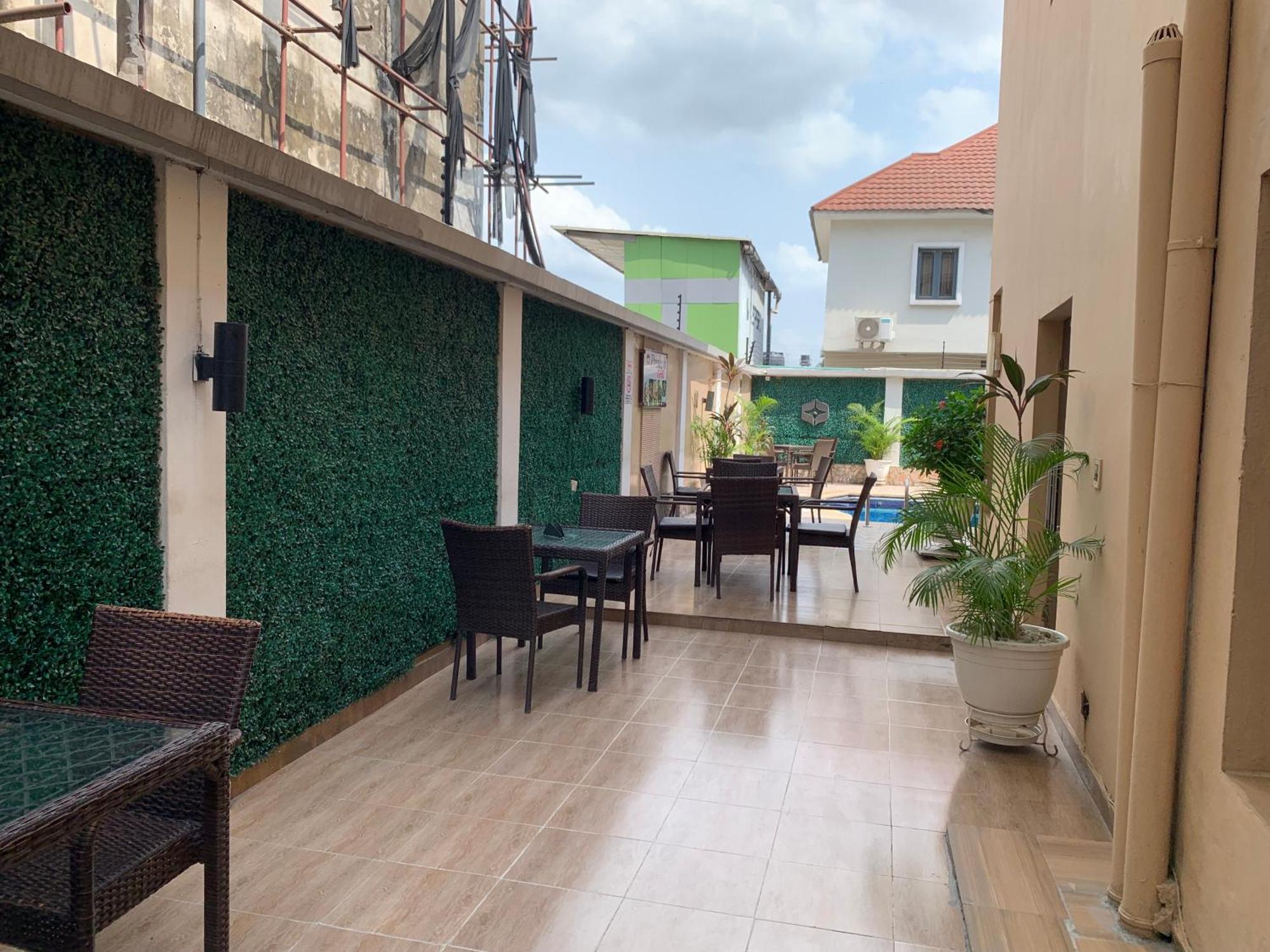Presken Hotel @Oniru Lagos Esterno foto