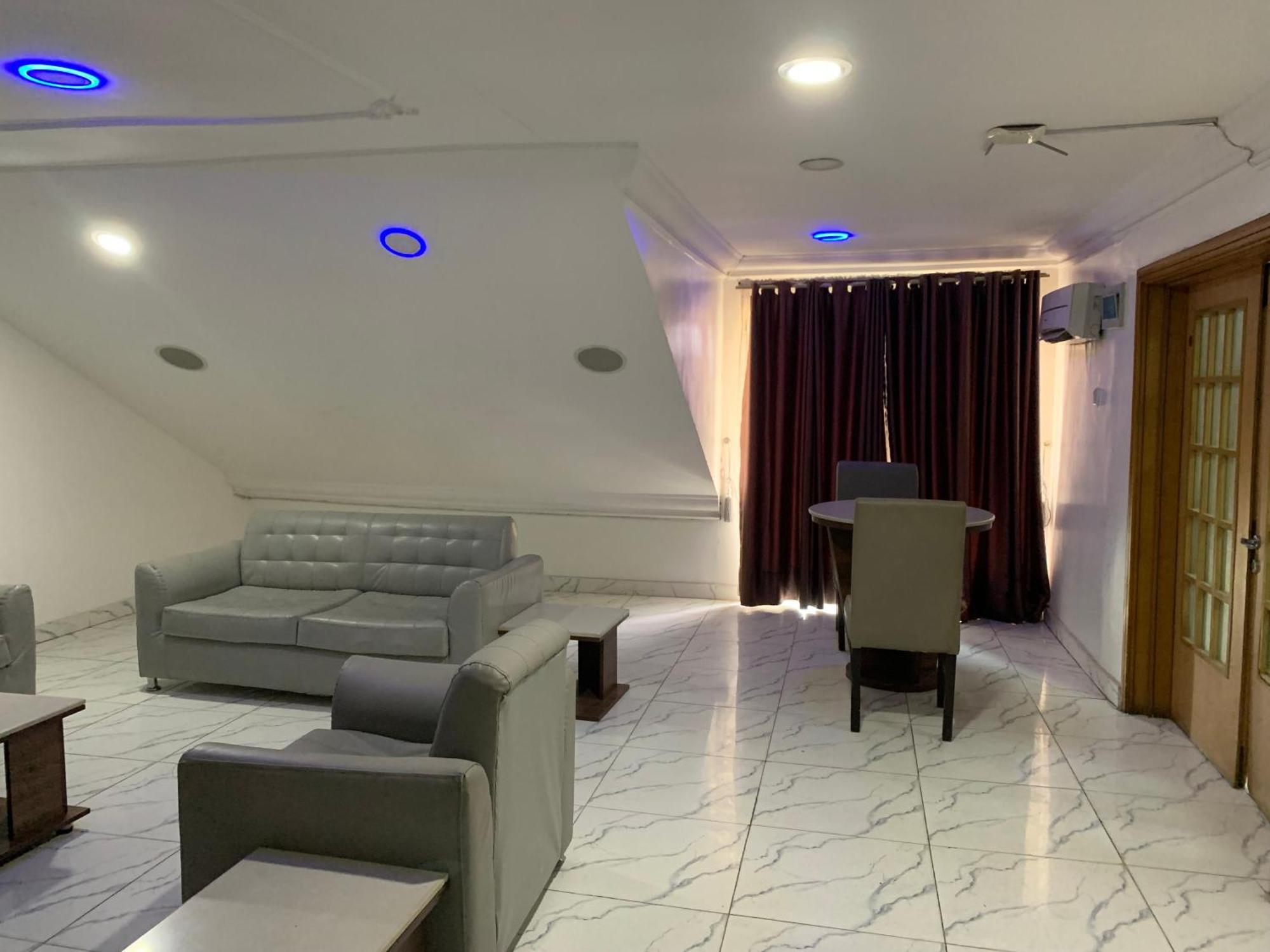 Presken Hotel @Oniru Lagos Esterno foto