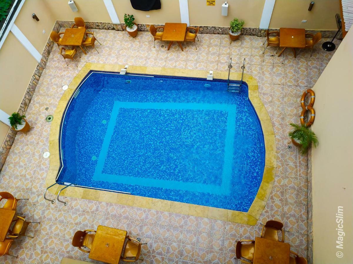 Presken Hotel @Oniru Lagos Esterno foto